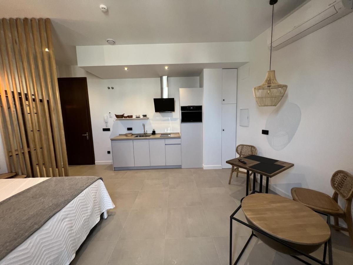 Apartamentos Turisticos Sinag Cordova Esterno foto